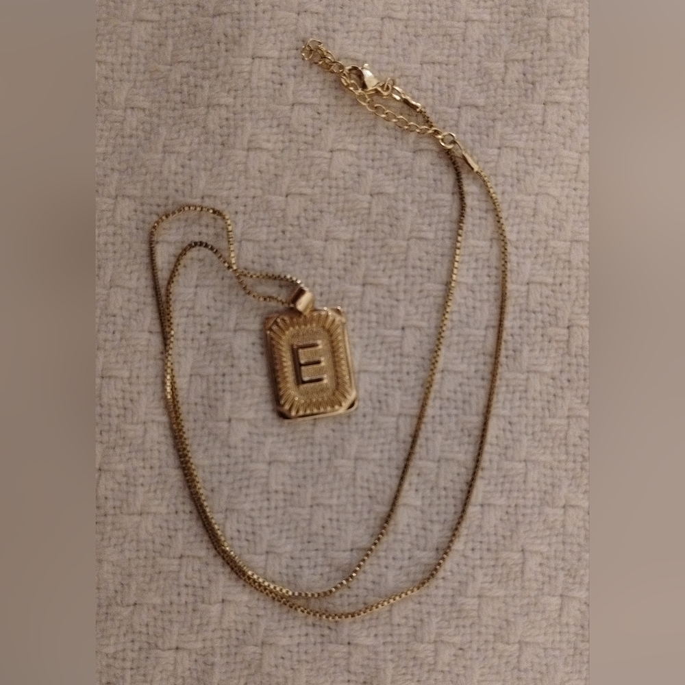 Gold necklace